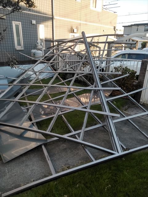 加＾ポート台風