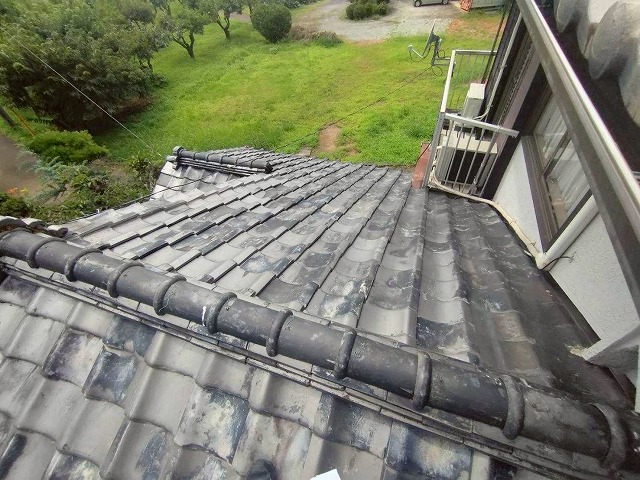 現地調査瓦屋根