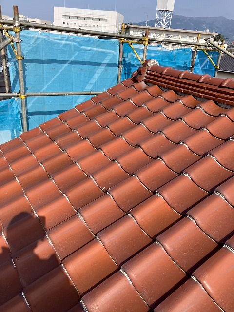 大屋根　瓦屋根