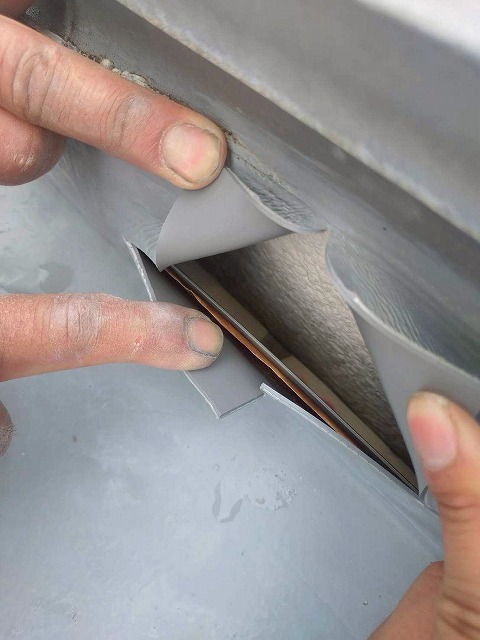 沼津市　雨漏り　屋上笠木