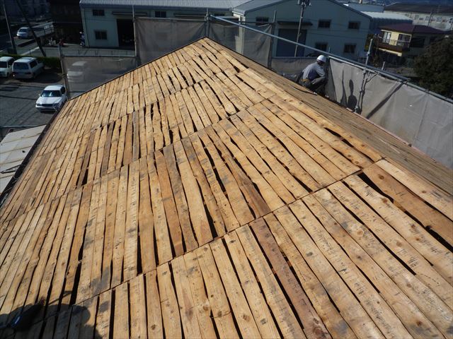 沼津市　屋根の野地板状況