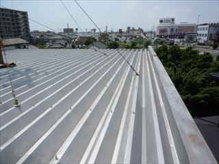 広範囲に塗装の劣化