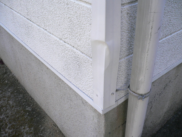 熱海市木造アパート板金損傷