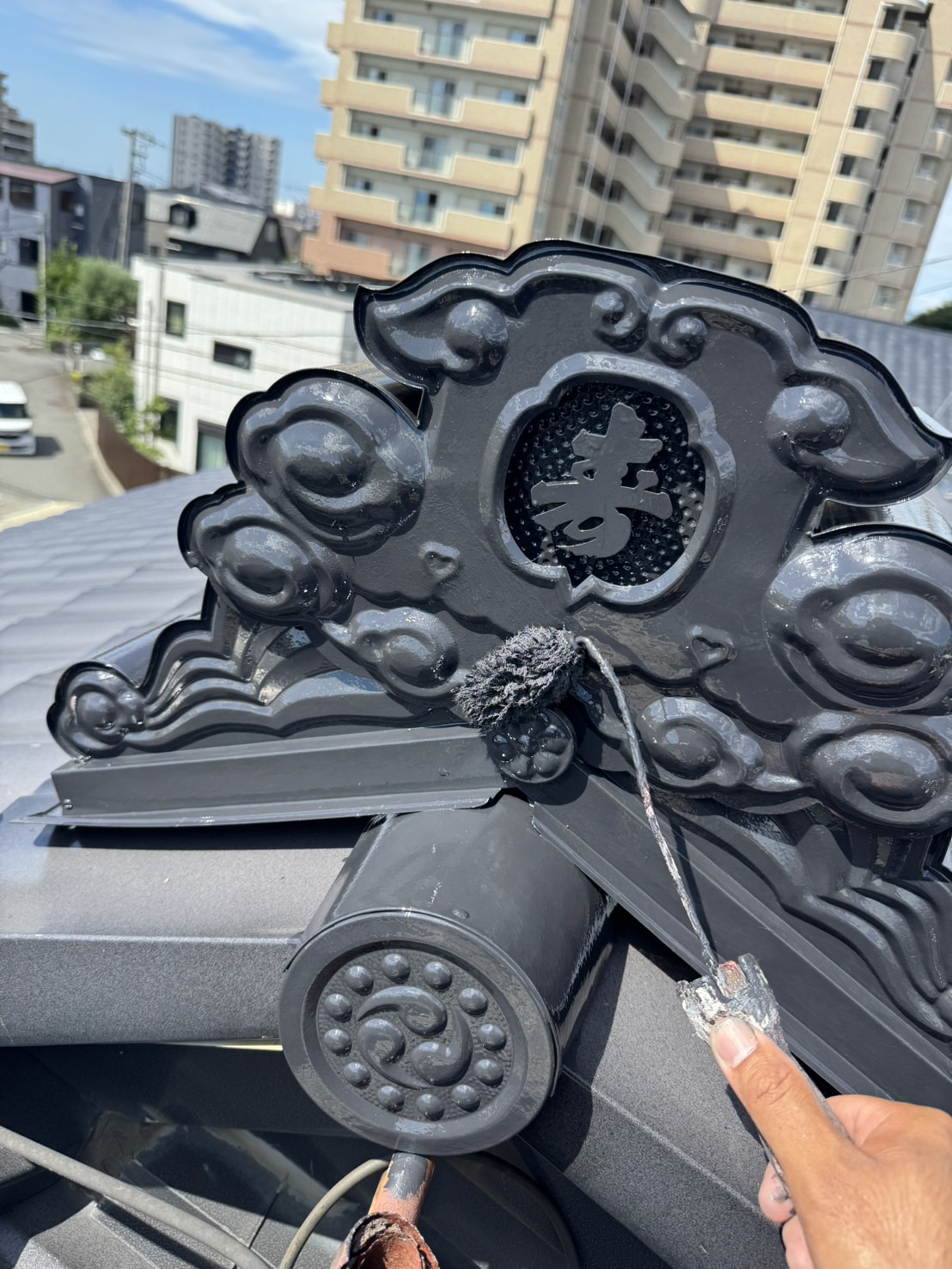 鬼瓦塗装中