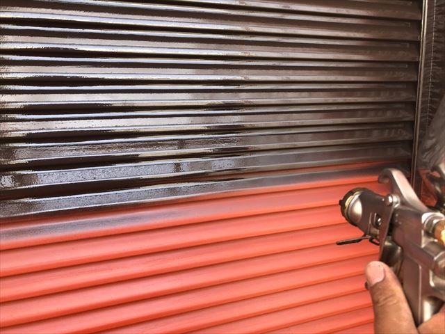 沼津市雨戸塗装