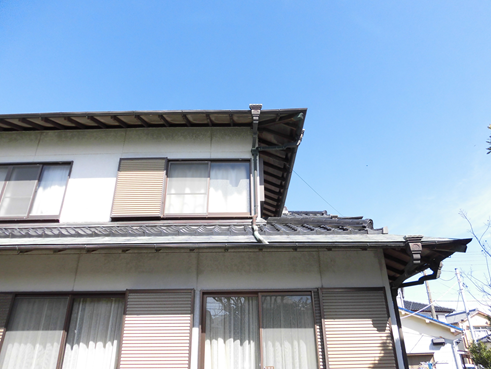三島台風雨樋破損