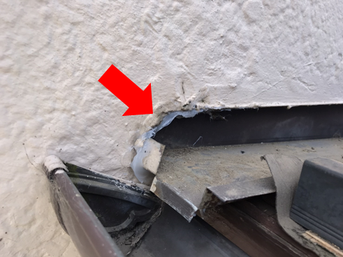 沼津雨漏りコーキング補修