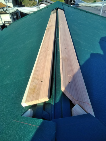 伊豆市葺き替え棟貫板