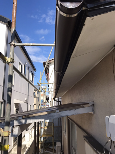 三島市瓦屋根雨樋交換完工
