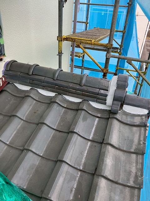 下屋根漆喰補修