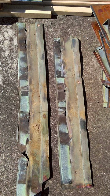 撤去した板金