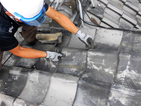 沼津市瓦雨漏り補修