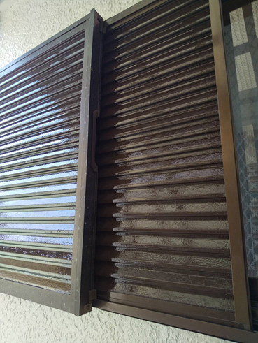 雨戸・戸袋塗装