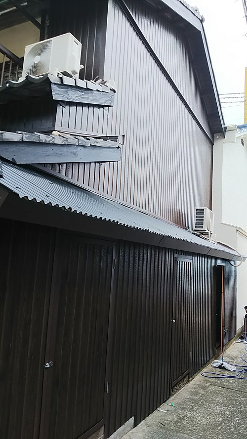 波トタン工事後写真