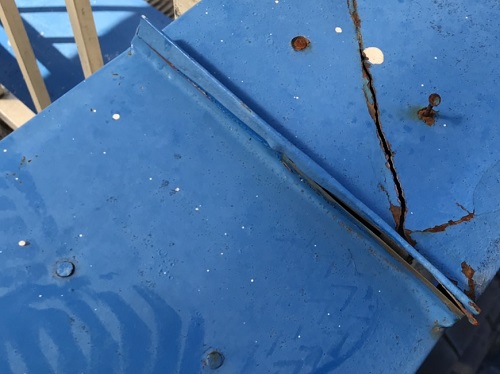 笠木とは街の屋根やさん福山店が解説