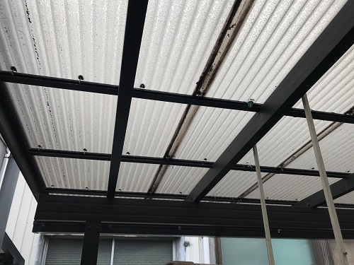 福山市の屋根工事の口コミと費用ポリカ屋根工事ビフォー