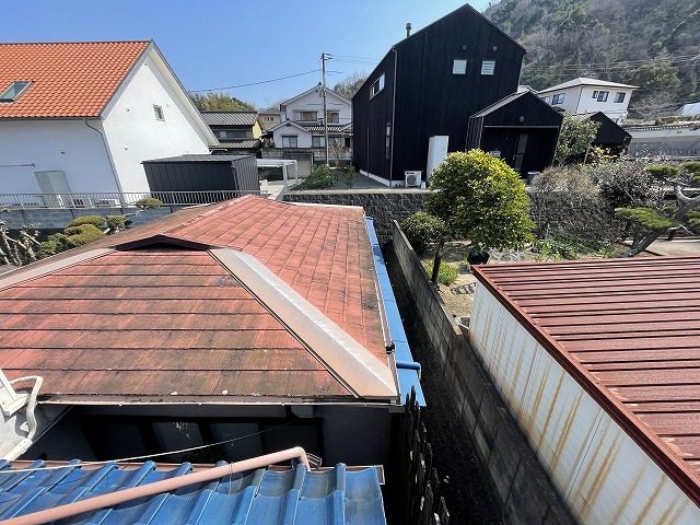 化粧スレート屋根の全景確認