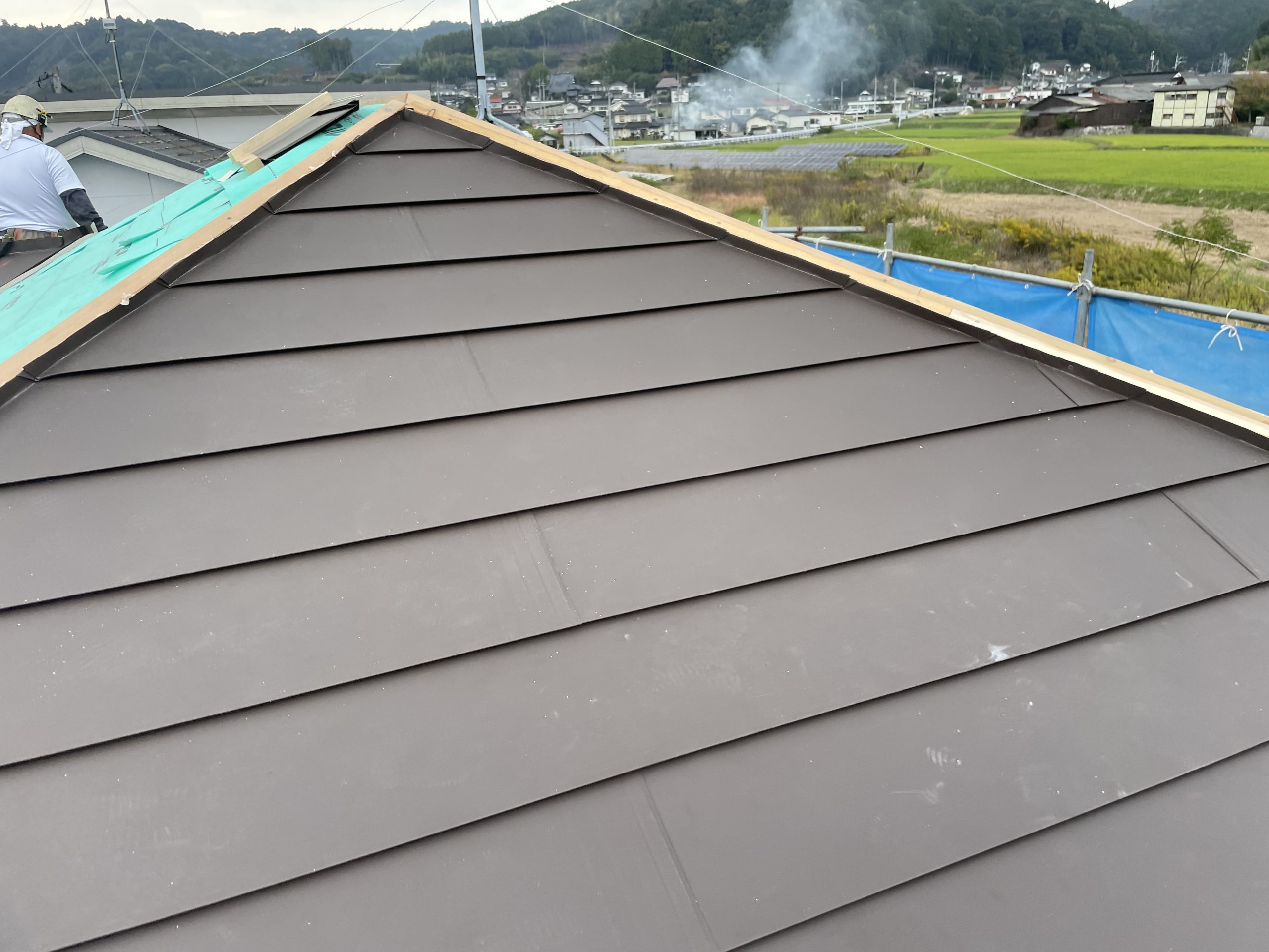 横葺き板金　スーパーガルテクト