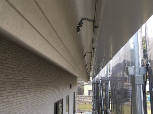 福山市の新築住宅でSEKISUI軒樋Σ90(シグマ90)と竪樋Y60Hで樋新設樋金物の取付部
