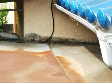【無料調査】福山市にて戸建て住宅の傷んだ屋根補修の下見調査ポーチ屋根サビ