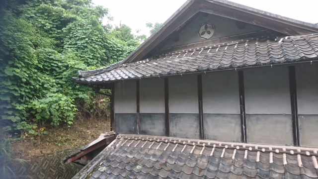 入母屋 瓦 修繕後