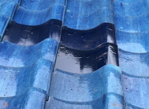 福山市で瓦屋根の雨漏り点検！無料で雨漏りトラブルの原因を解明瓦差替え