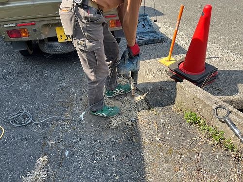 福山市にてアスファルト陥没の舗装工事