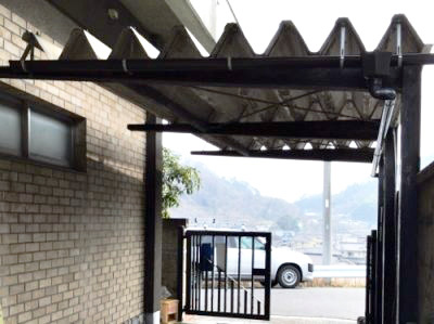 カーポートの雨樋取り替え