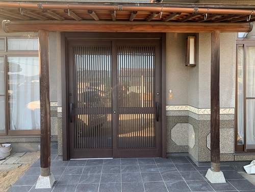 福山市玄関ポーチタイル補修工事完了後