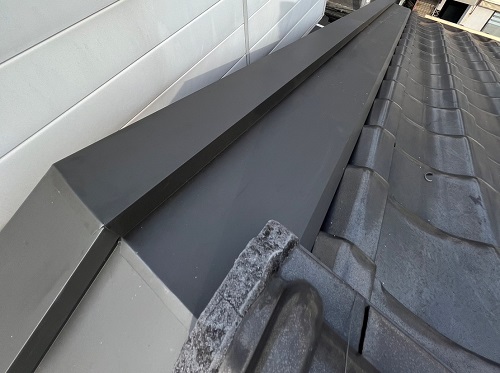 福山市の雨漏り修理で防水紙がカバーしきれていないケラバ板金交換工事アフター
