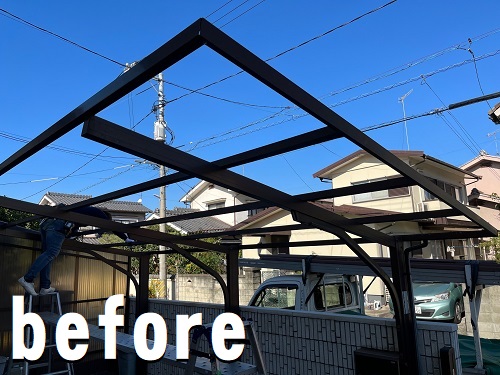 福山市台風で飛散したカーポート屋根張り替え工事ビフォー