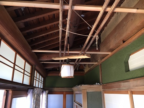 福山市１階和室広縁天井板の撤去