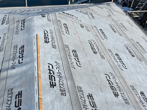 福山市屋根リフォーム桟木設置中