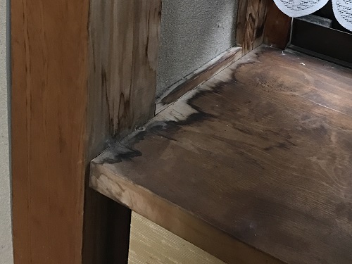 尾道市雨漏り調査２階室内雨漏り箇所