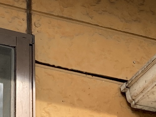 ６福山市にて浮きや大きなクラック（ひび割れ）がある外壁無料調査工事提案