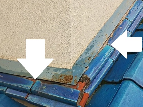 府中市トタン屋根の雨漏り調査熨斗瓦からの雨漏り