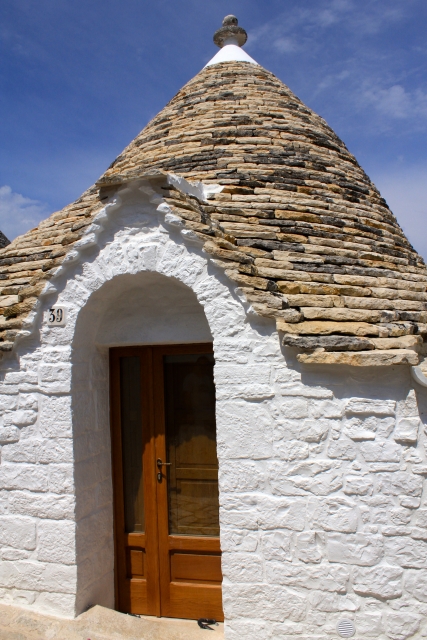 トゥルッリ屋根