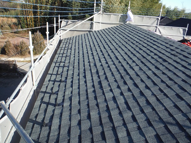 雪止め器具が取付け終わった後の写真