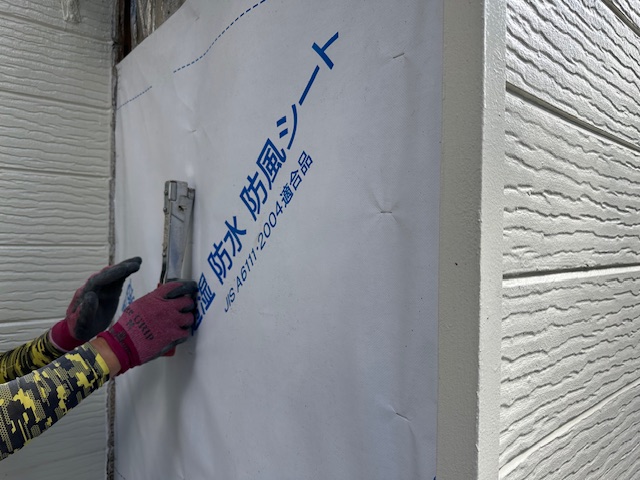 防水シートの新設と下地処理