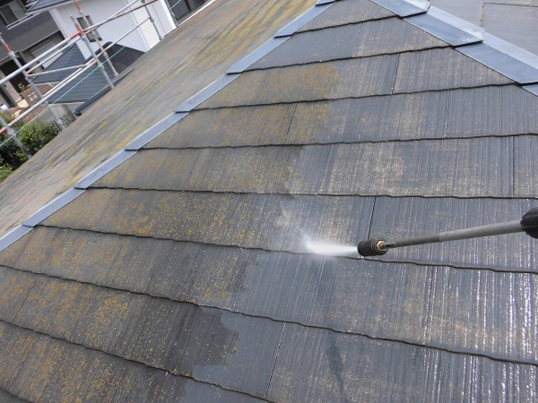 高圧洗浄中です