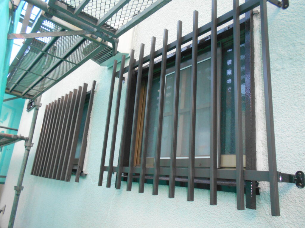 面格子の取付終了