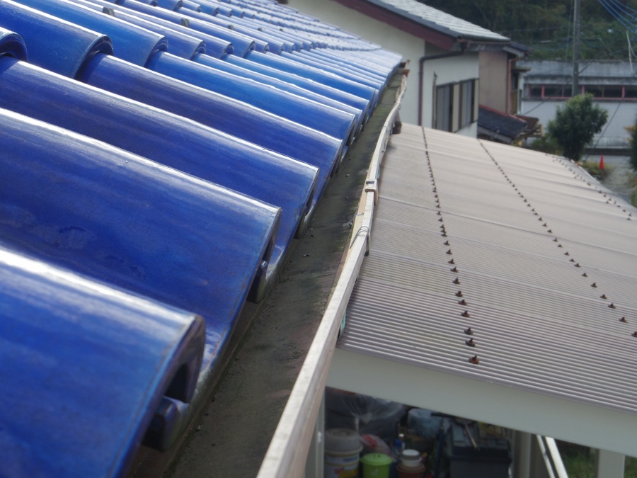 鹿沼市アパート北面の軒樋