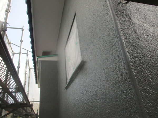 ２階部分の中塗りが終了しました