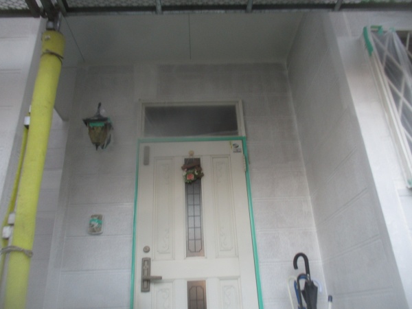 下塗り塗装が終了しました