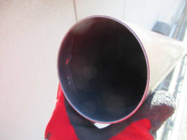 エルボーと縦樋を繋ぎました