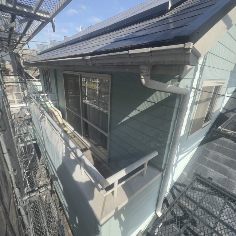 バルコニー周辺の外壁の状態