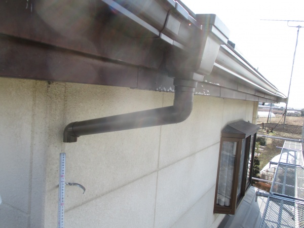 呼び樋を取り付けました