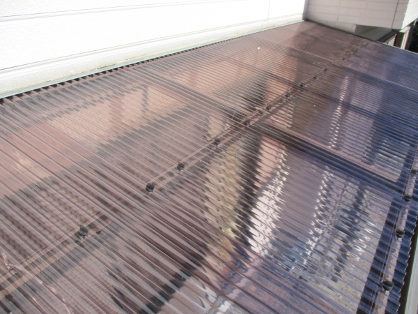 波板の取り付けが終了しました