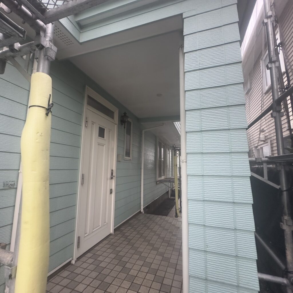 洗浄後の外壁の状態です