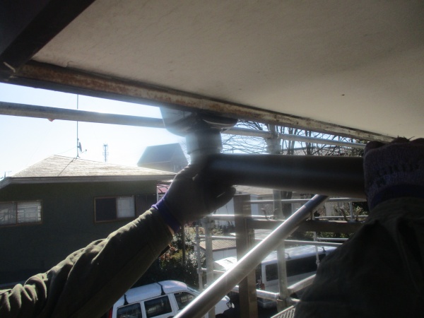 呼び樋を取り付けました